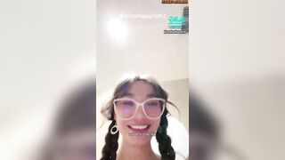 Live mới nhất của RosababyVIP đây Đi siêu thị chui vào nhà vệ sinh thủ dâm, nay mới t