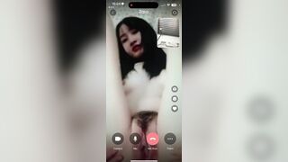 Gái xinh 2k6 kheo bướm chat sex với bạn trai