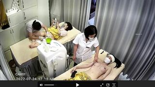 Clip Hot 18+ Hack Cam Spa Cạo Lông Lồn Gái Xinh Vú To