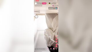 Em gái trả kèo showw ngực tiktok