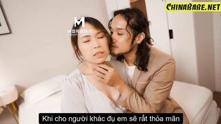 (Sex - TQ) Chồng có sở thích biến thái trốn trong tủ nhìn vợ bị thằng khác đụ