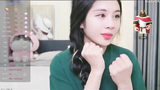 Livestream show hàng thủ dâm gấu Anna 3